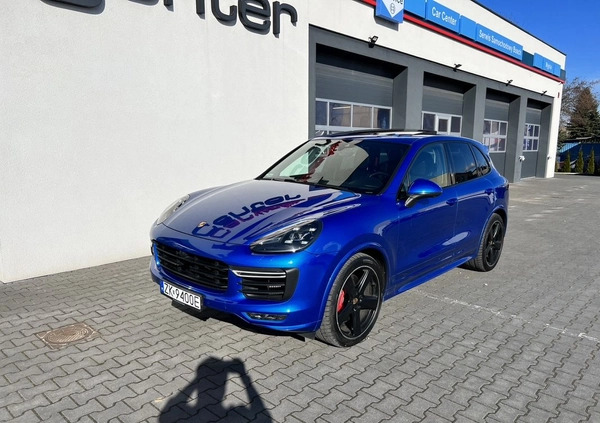 Porsche Cayenne cena 239000 przebieg: 150000, rok produkcji 2017 z Koszalin małe 301